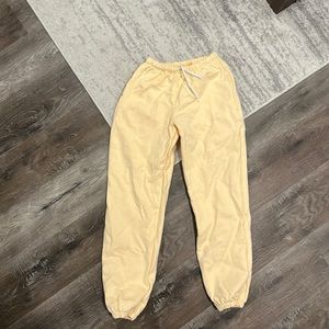 Heavy manners airport sweatpants